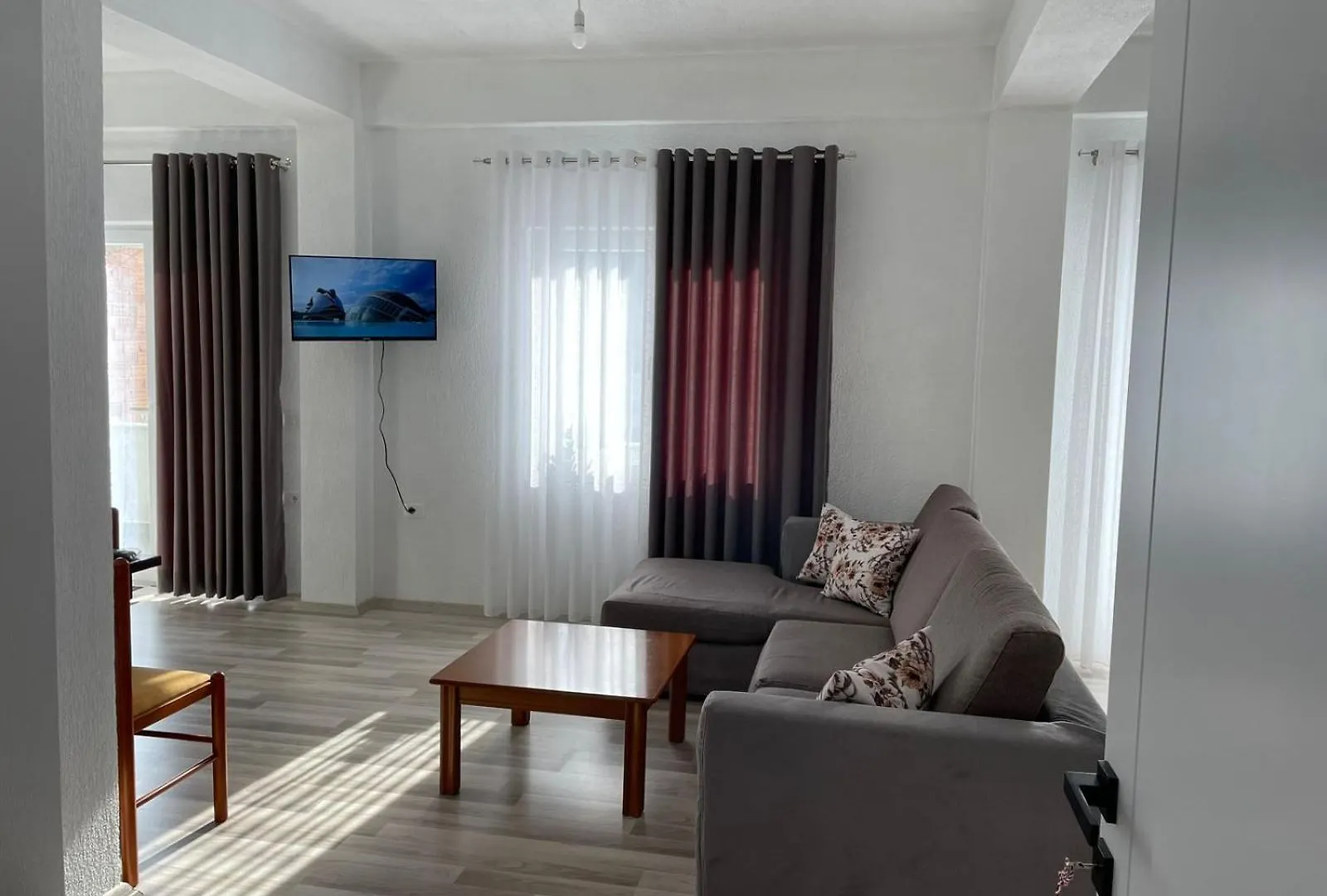 Villa71 Pogradec Villa
