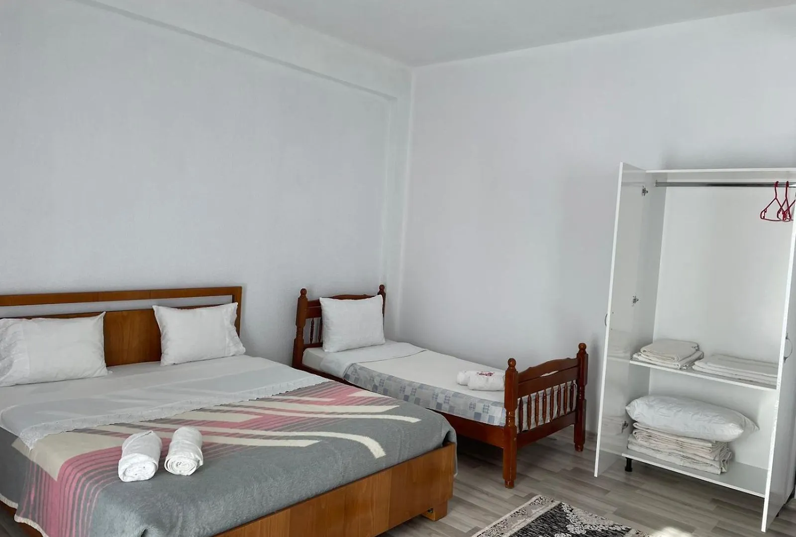 Villa71 Pogradec Villa